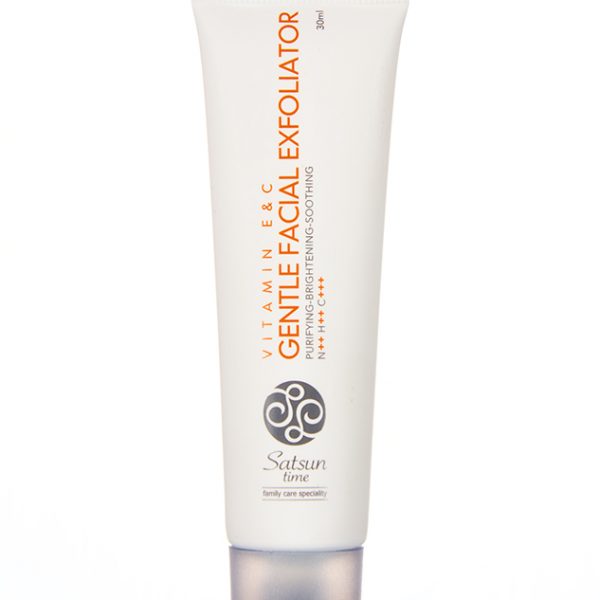 VITAMIN E & C GENTLE FACIAL EXFOLIATOR Minimal Skin Care